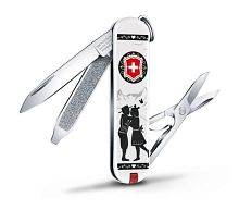 Нож перочинный Victorinox Classic Alps Love (0.6223.L1801) 58 мм 7 функций